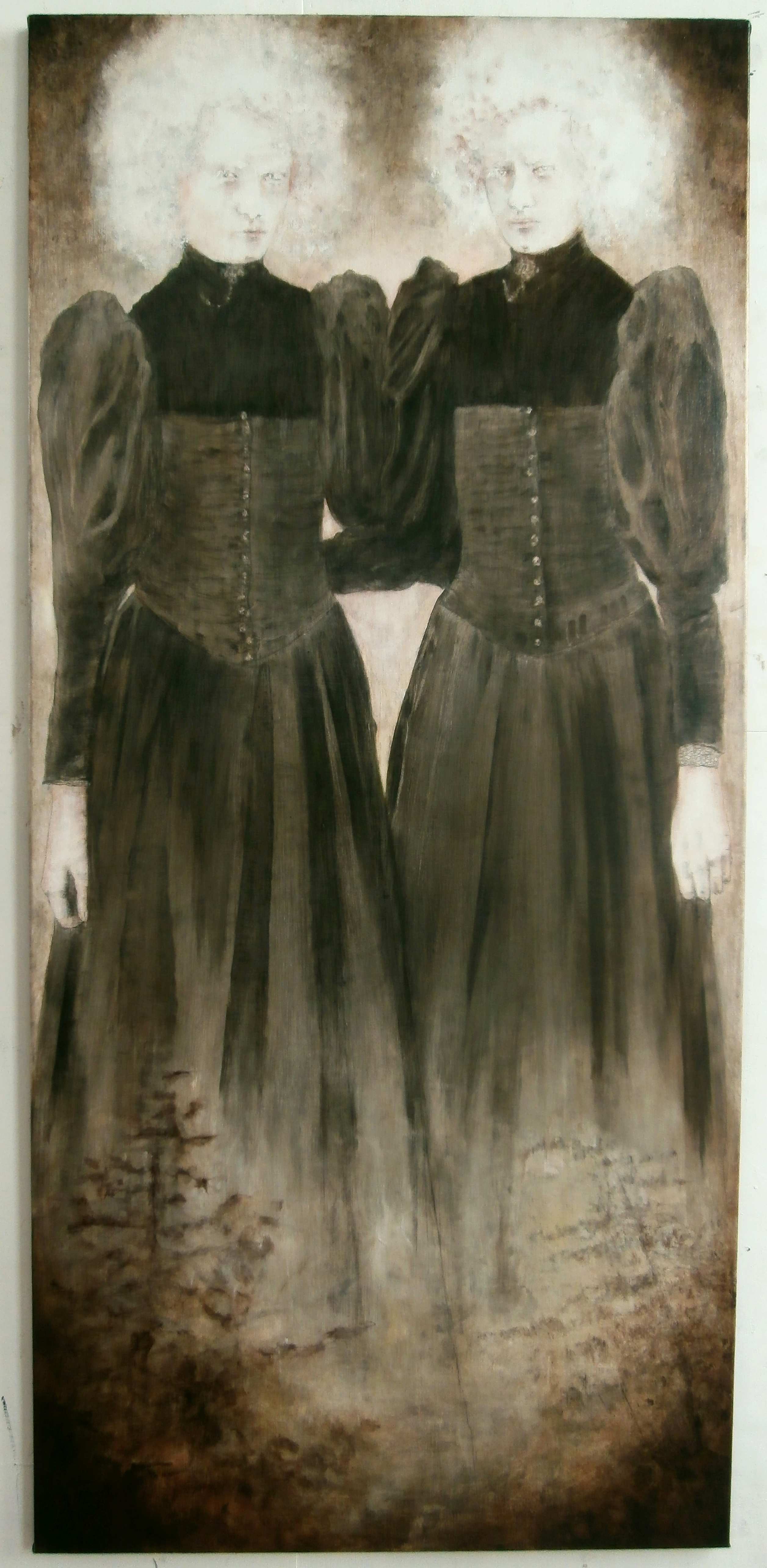 Sisters#3, 190×90 cm, pencil, charcoal, conté and oil on canvas, 2019.
